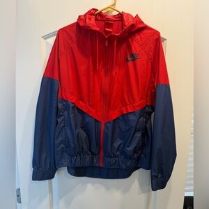 Nike Women’s red and blue full zip windbreaker size Large